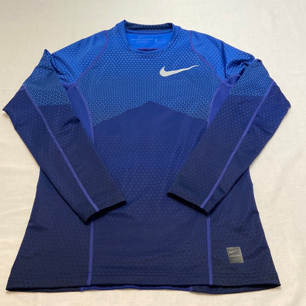 Nike Pro Hyper-warm Fitted Mens Athletic Shirt- Freshly Laundered- Size M
